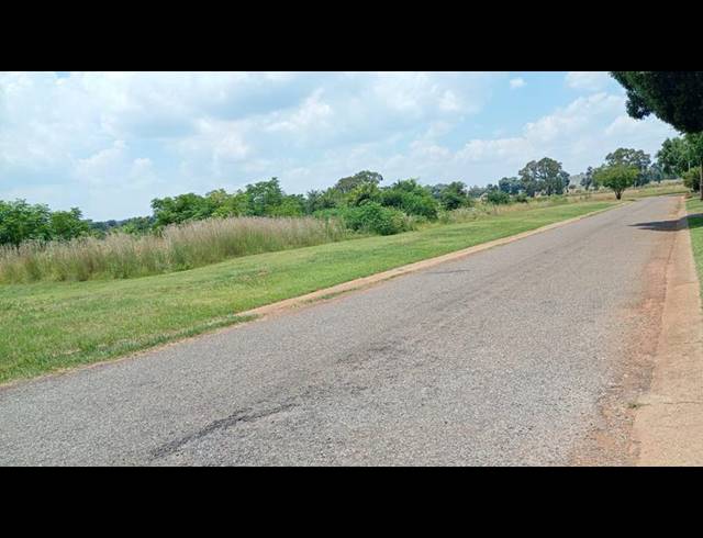 LAND FOR SALE IN CARLETONVILLE
